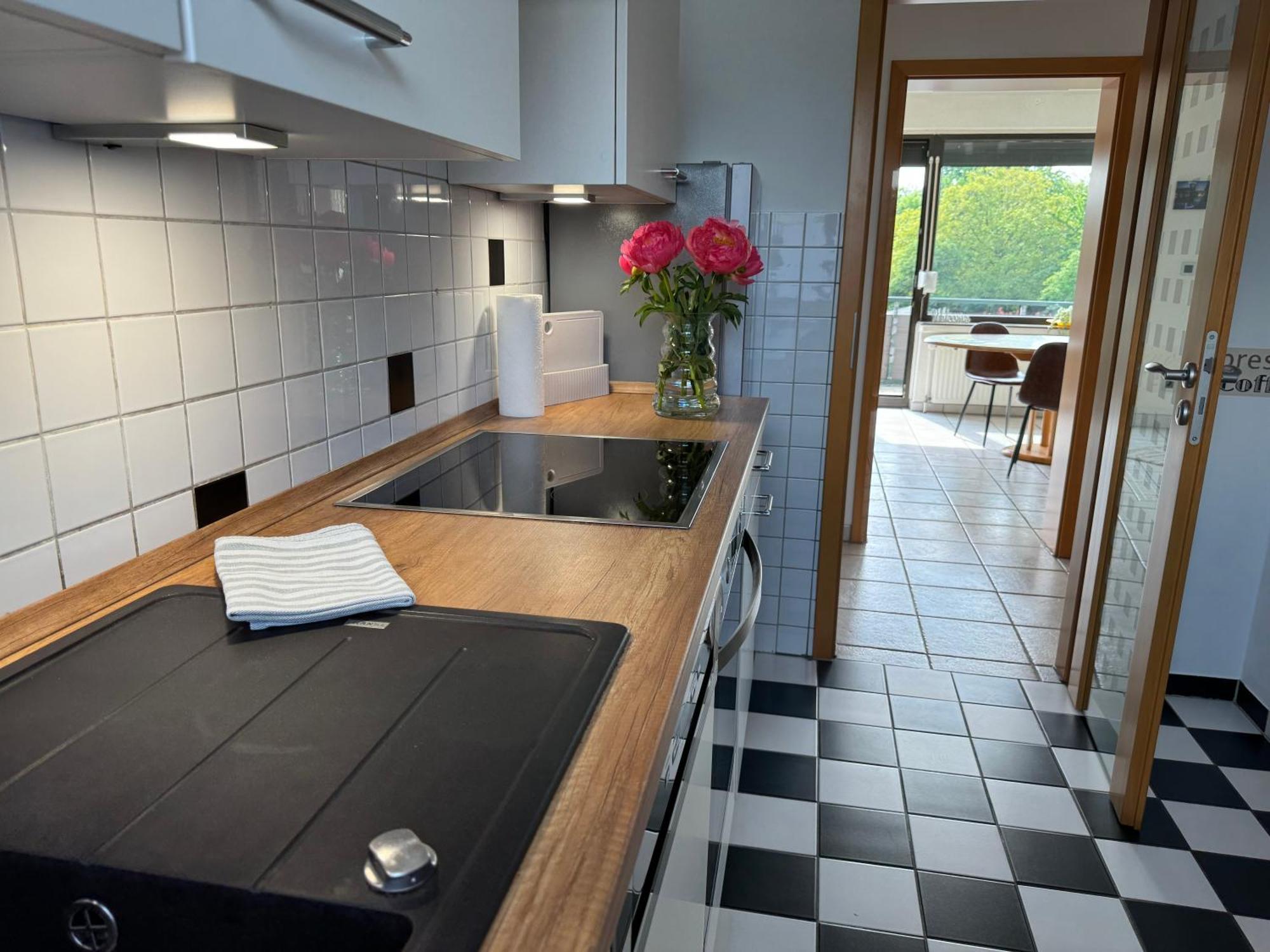 Ruhrpott Residenz - 3 Zimmer Suite - 70Qm Mit Balkon Oberhausen  Zewnętrze zdjęcie